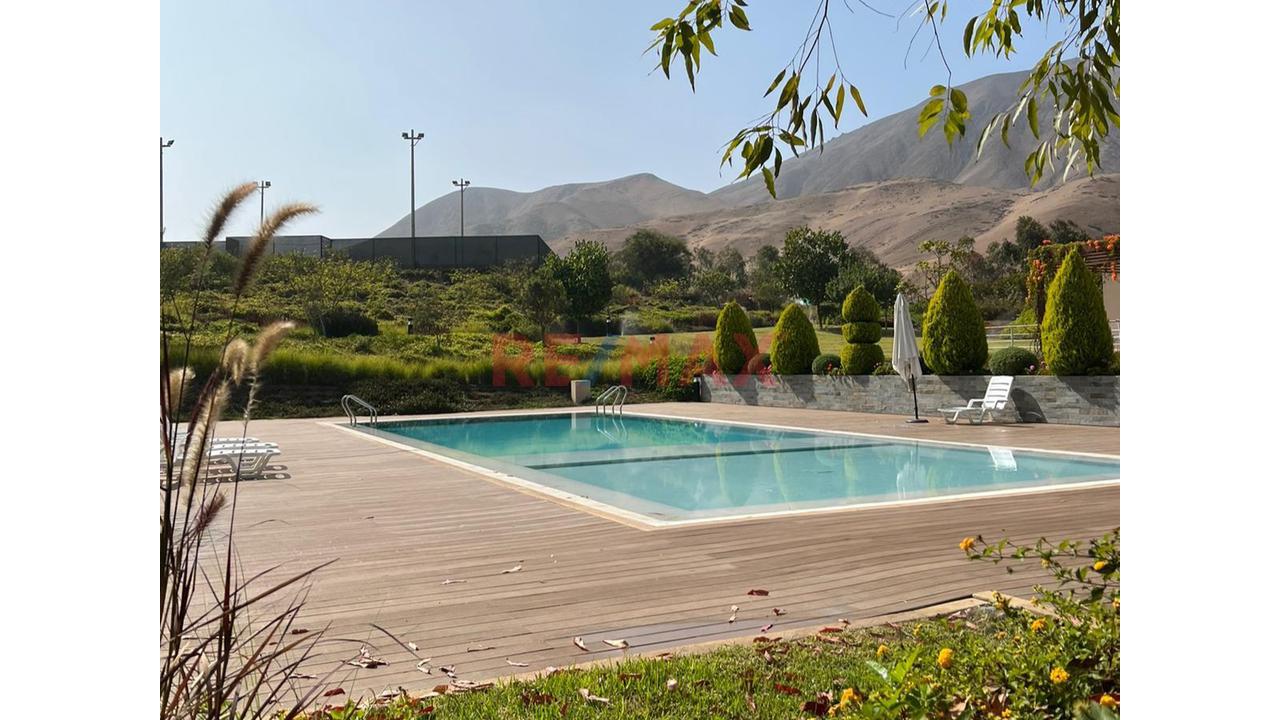 Se Vende Terreno En Condominio Exclusivo Nuevo Polo – San Antonio, Cañete 🌿☀️