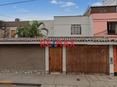 Casa Como Terreno En Salamanca - Ate