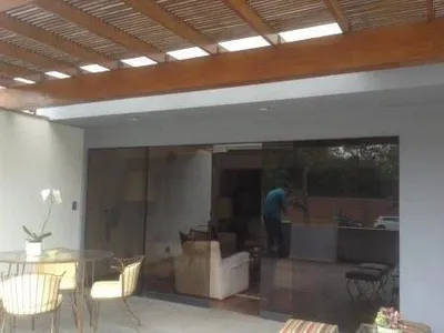 Venta de Departamento en Santiago de Surco - Lima 4 Dormitorios