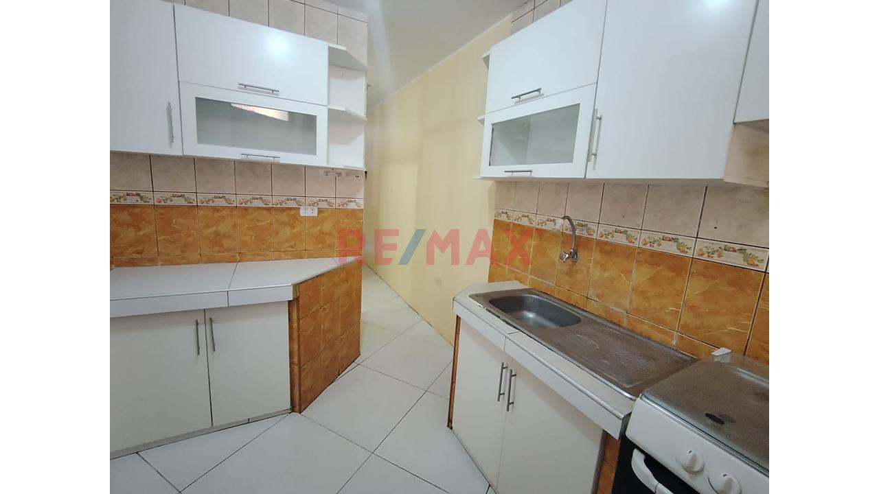 Vendo Departamento 1Er Piso Urb. Santa Maria De Pinar Piura