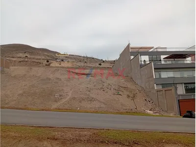 Tu Refugio Sobre La Ciudad. Amplio Terreno En Venta En Casuarinas Sur. Surco