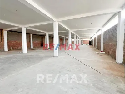 Alquiler de Local Industrial en Ate - Lima 0 Dormitorio 