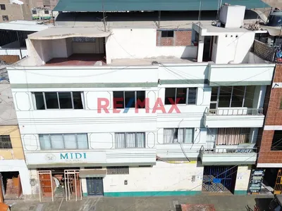 Local Comercial En Venta En El Centro De Ica, Calle Puno | Edificio De 3 Pisos Con 332.25 M² Construidos