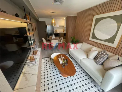 ¡Departamento De Estreno En Barranco Con Vista Exterior!