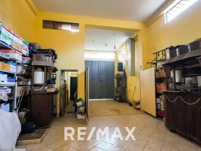 Venta de Casa en Villa El Salvador - Lima 3 Dormitorios 