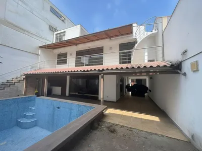 Venta de Casa en San Borja - Lima 4 Dormitorios