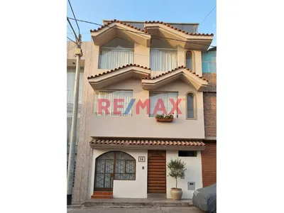 Departamento Tríplex En Venta - Jlbyr