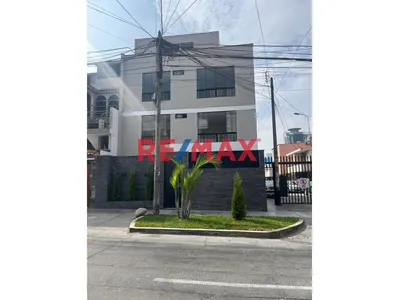 Alquiler Dpto De Estreno En Calle Francisco Almenara | 3 Dorms + Gas Cálidda | Cerca A San Isidro Y Miraflores