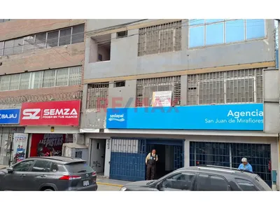 Oficina Comercial De 60 M² En Venta
