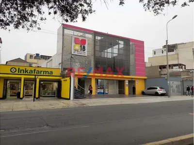 Local Comercial Segundo Piso C/Pto De Agua - Av Primavera