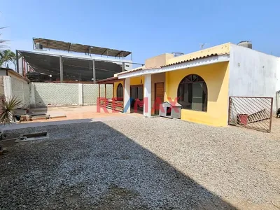 Casa En Amplio Terreno En Lurín – Huertos De Lurín Ideal Para Vivienda, Empresa, Almacén O Inversión