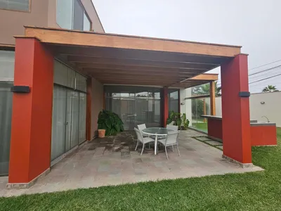 Venta de Casa en Chorrillos - Lima 5 Dormitorios