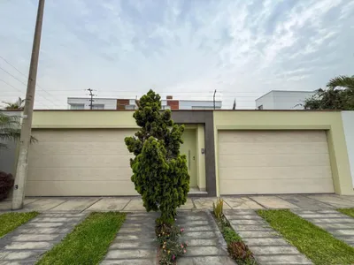 Venta de Casa en La Molina - Lima 3 Dormitorios