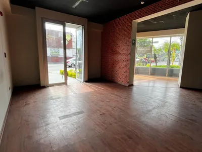 Venta de Local Comercial en Lince - Lima 3 Dormitorios 