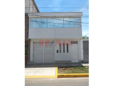 Casa En Venta - Teresa De Calcuta