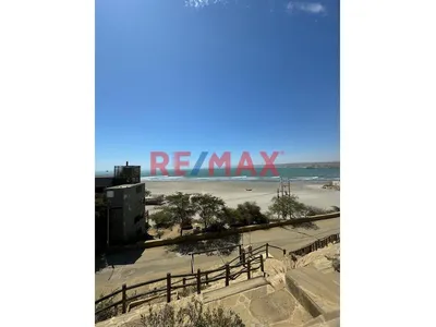 🚨 ¡La Mejor Vista De Lobitos Está En Venta! 🌊 850 M² Frente Al Mar | Doble Acceso | Alto Potencial De Inversión 💎