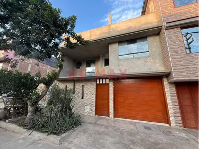 Venta Casa Urb. Manuel Arevalo La Esperanza