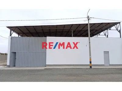 Alquiler De Moderno Local Industrial 2030M² Nuevo Chimbote