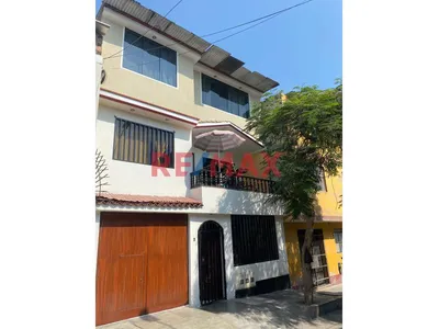 🏡 Vendo Casa En San Juan De Lurigancho: 3 Pisos Y Lista Para Habitar 🌤️