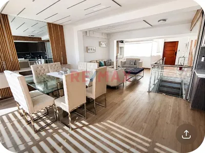 🏡 Exclusivo Tríplex En Venta – Tronchadero, Cayma 🏡