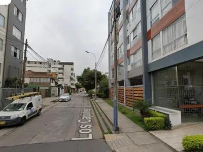 Venta de Casa en Ate - Lima 5 Dormitorios 