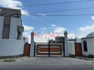 📍 Terreno En Venta – Urb. El Arroyo, Cayma