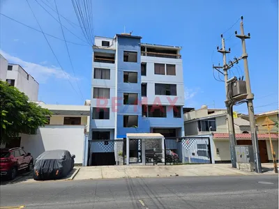 Venta De Flat De 121 M2, Con Balcon Cerca A. Galvez Barrenechea