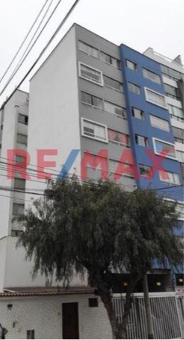 Venta de Departamento en Surquillo - Lima 3 Dormitorios 
