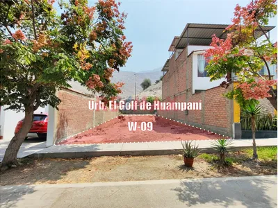 Se Vende Terreno De 160M2 En El Golf De Huampaní