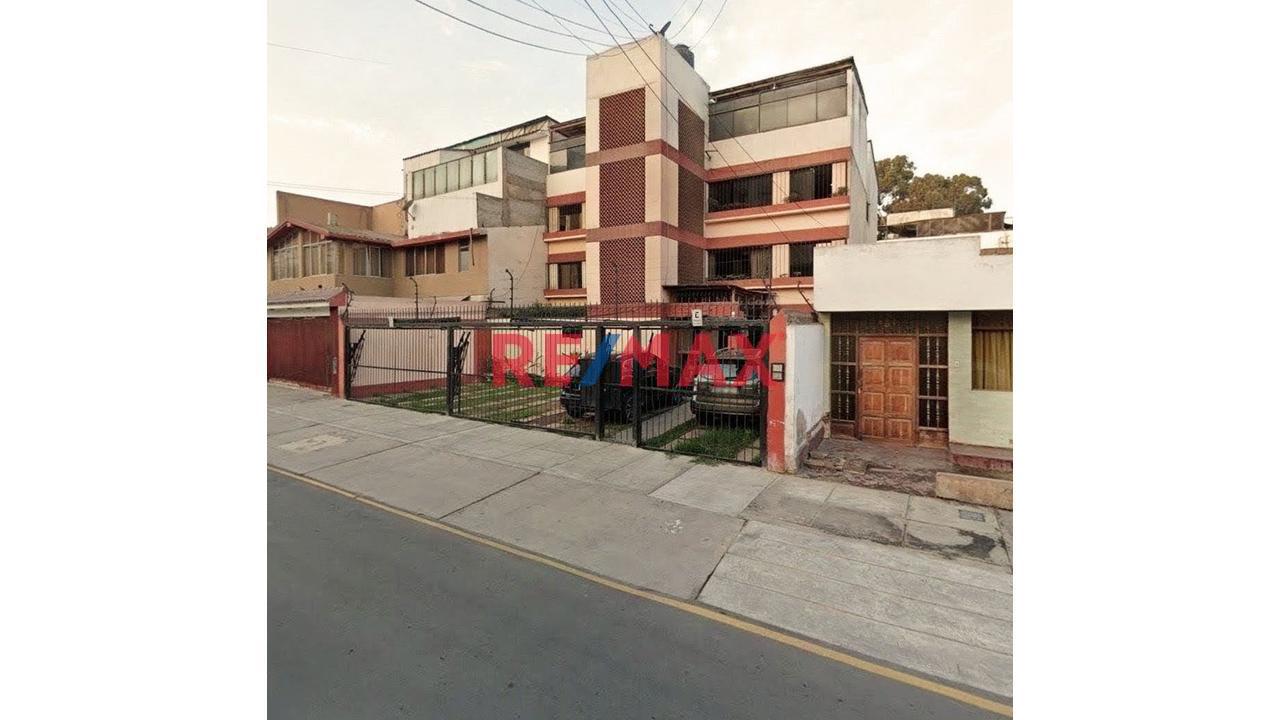 Casa De 4 Pisos En Venta En San Borja