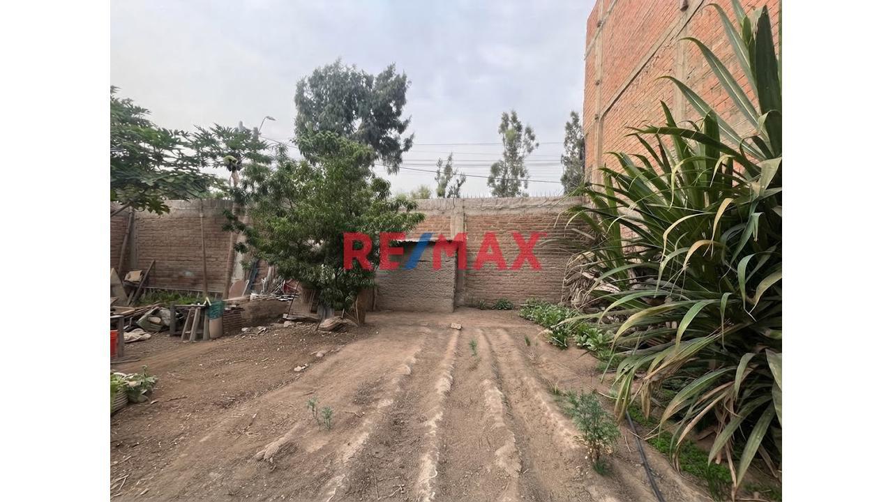 Terreno De 360 M²  Y 16 Metros De Frente Para Desarrollar Tu Proyecto | Chaclacayo