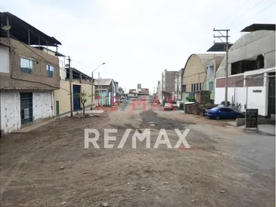 Vendo Terreno En Zona Industrial , Villa El Salvador