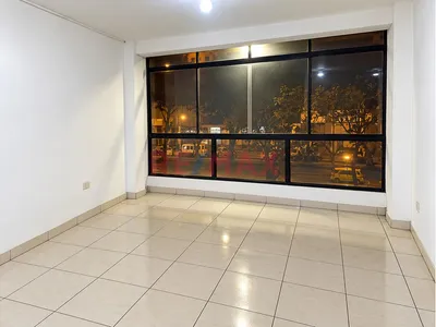 Local Comercial En Alquiler – Comas | S/ 1,400