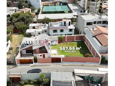 Se Vende Casa Y Terreno En Urb. El Palacio I Etapa - Sachaca