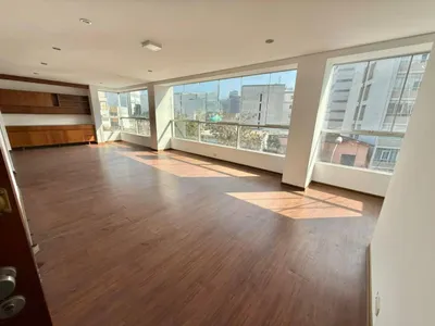 Venta de Departamento en San Isidro - Lima 4 Dormitorios