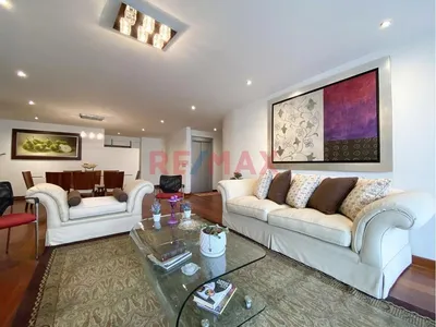 Venta de Departamento en Santiago de Surco - Lima 3 Dormitorios
