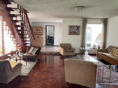 Venta de Casa en San Borja - Lima 4 Dormitorios