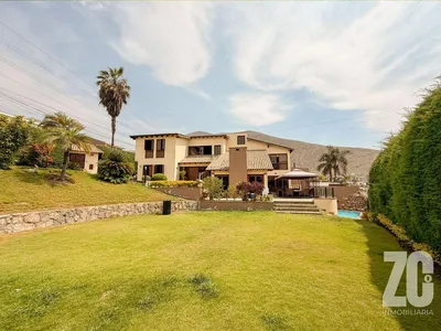 Casa en venta · Las Lagunas Etapa 1, La Molina · 630 m², 6 dorm.