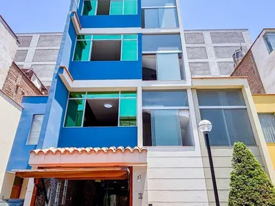 Venta de Casa en Chorrillos - Lima 5 Dormitorios 
