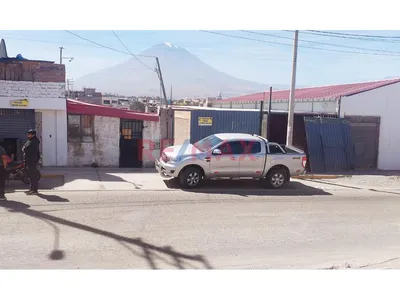 Venta De Terreno Urbano Comercial En Cerro Colorado Por Camal Don Goyo