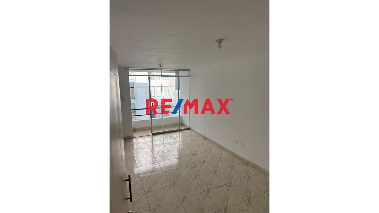 Se Vende  Departameinto Urb San .Isidro A $55.000