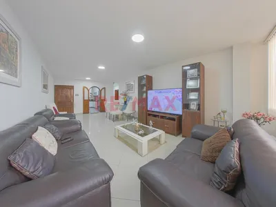 Vive Con Espacio Y Comodidad En El Corazón De La Molina, A Minutos De La Usil