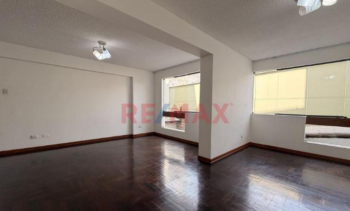 Venta de Departamento en San Borja - Lima 3 Dormitorios 