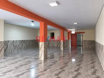 Local Comercial De 160 M² En Alquiler – Av. Central, Smp
