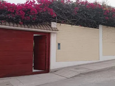 Venta de Casa en Santa Cruz de Flores - Cañete