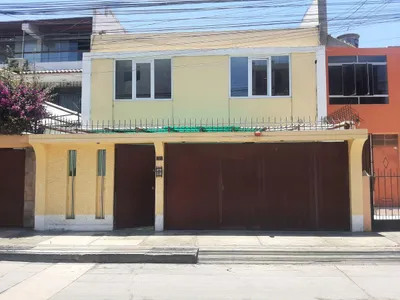 Alquiler de Casa en San Miguel - Lima 4 Dormitorios 