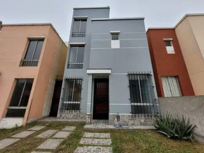 Venta de Casa en Carabayllo - Lima 3 Dormitorios 