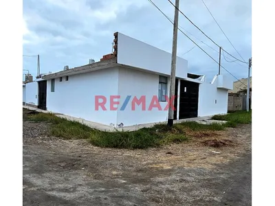 Gran Oportunidad Casa En Venta  La Punta Camana