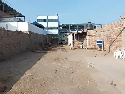 Terreno Urbano Con Dos Frentes En Huaral