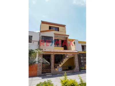 Casa En Venta Con Excelente Ubicación Y Gran Potencial